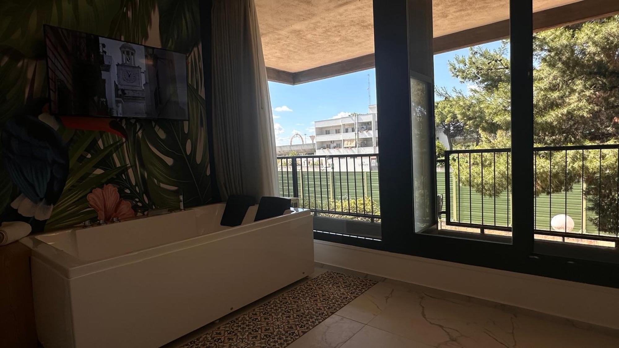 Cconforthotels Puglia Promenade Apartment 5 Bari Eksteriør billede